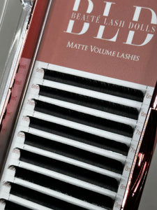 Matte Volume Lash (fast fanning )